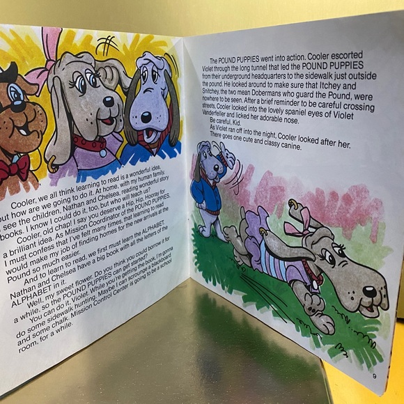 POUND PUPPIES VINTAGE 1985 IN FUN FROM A TO Z FULL COLOR BOOK 24 PAGE - Picture 4 of 15